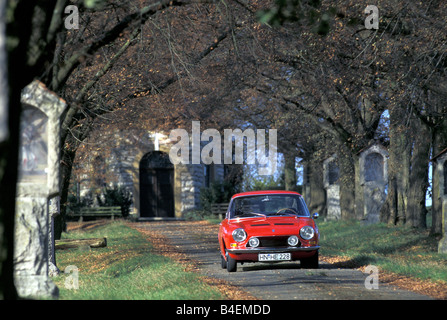 Location, Simca 1200 S 916, année modèle 1967-1971, voiture d'époque, années 60, années 60, années 70, années 70, rouge, coupé, cabriolet, conduite, dia Banque D'Images