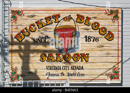 Le sang de godet Saloon sign in Virginia City NEVADA USA Banque D'Images