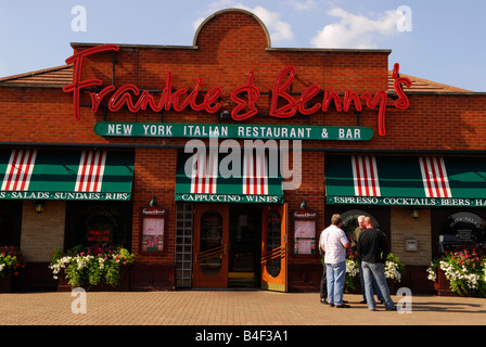 Frankie et Benny's restaurant Feltham, Middlesex, Royaume-Uni. Banque D'Images