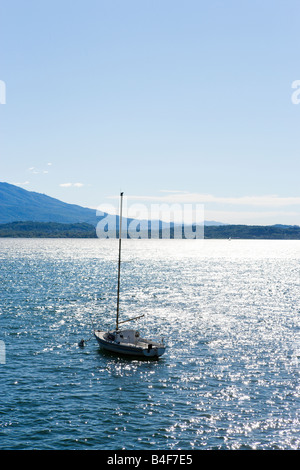 La location juste en mer à Belgirate, Lake Maggiore, Piémont, Italie Banque D'Images