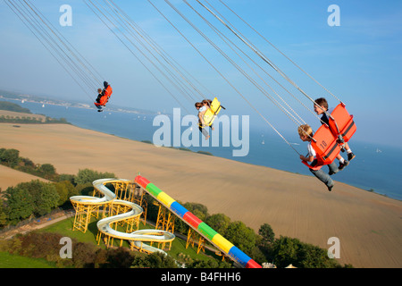 Vue panoramique depuis le chairoplane à Hansapark, un parc d'amusement à la côte de la mer Baltique allemande Banque D'Images