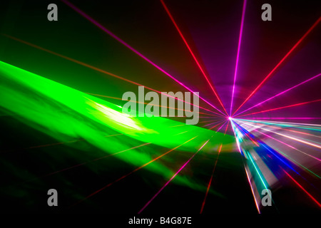 Des lumières laser multicolores Banque D'Images