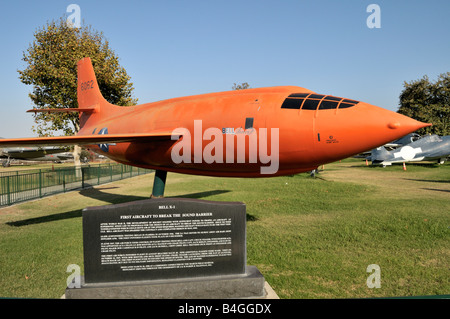 Bell X-1, premier avion à franchir le mur du son Banque D'Images