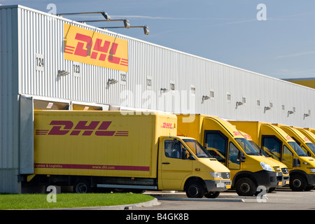 Centre de distribution DHL LA "Deutsche Post" Banque D'Images