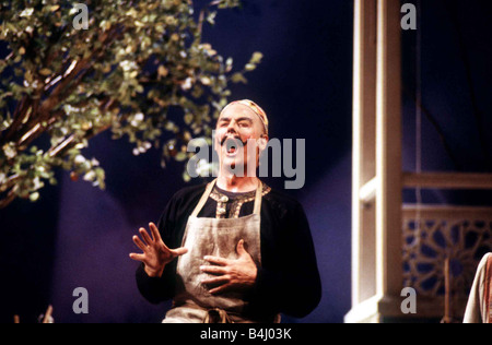 Robert Lloyd dans Die Entfuhrung aus dem Serail à R O H Covent Garden Septembre 1988 MSI Dbase Banque D'Images