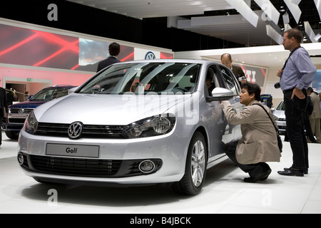 VW Golf Rabbit. Au salon de l'automobile un 2008. Le Mondial de l'automobile. Banque D'Images
