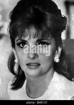 Gina Lollobrigida actrice le film italien Août 1972 Mirrorpix Banque D'Images