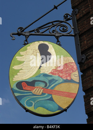 L'Angel Inn - enseigne de pub à Highgate Village, London Banque D'Images