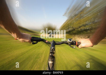 Randonnée cycliste dans le Kent en Angleterre Banque D'Images