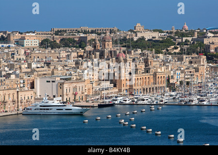 Sommaire Vittoriosa Waterfront, port de plaisance et à l'arsenal Cottonera Creek, Malte Banque D'Images