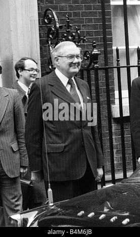 Le premier ministre James Callaghan MP Mars 1979 l'extérieur de 10 Downing Street Banque D'Images