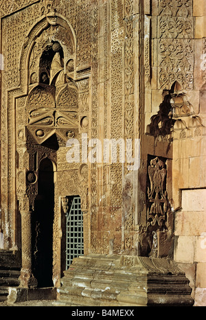 Porte du Nord-ouest de l'Ulu Camii 1229 Seldjoukide Divriği Turquie 680714 016L Banque D'Images