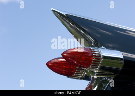 Fin et phare arrière d'une Cadillac Coupe de Ville 1959 Banque D'Images