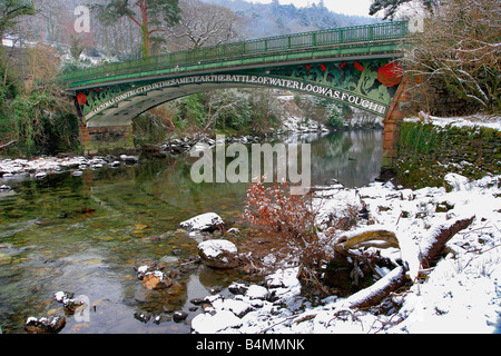 Waterloo Bridge Betws y Coed hiver neige Llugwy river Conwy Snowdonia National Park au nord du Pays de Galles La Grande-Bretagne UK Banque D'Images