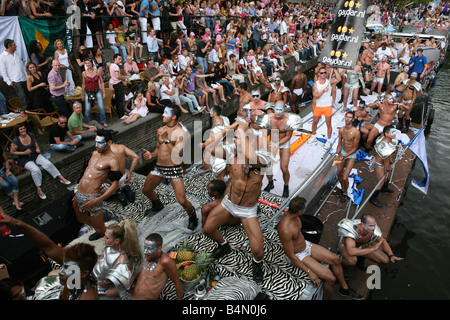 Gay pride à Amsterdam canal 20087 Banque D'Images