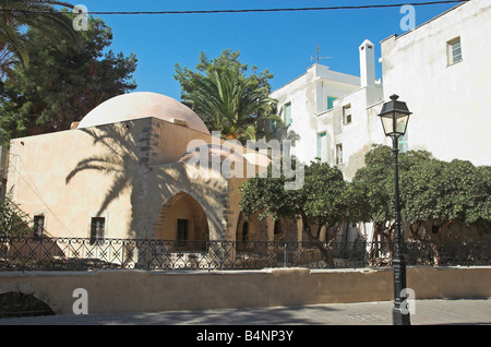 Mosquée Pacha Kara Mousa dans Rethymnon Crète Grèce Septembre 2008 Banque D'Images