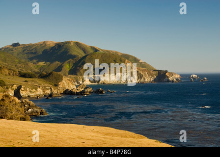 Bixby Creek Bridge sur l'autoroute Un Big Sur California USA Banque D'Images