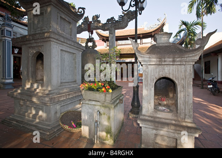 Phu Tay Ho Temple Lac de l'ouest de Hanoi Vietnam du Nord Banque D'Images