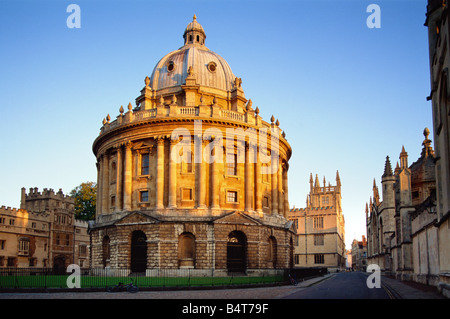 L'Angleterre, l'Oxfordshire, Oxford, Radcliffe Camera Banque D'Images