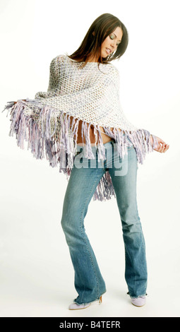 Poncho Poncho Style 3Womens Girls Fashion Studio Fonction pix Banque D'Images