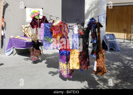 Ligne de lavage des vêtements en tricot fait main Banque D'Images