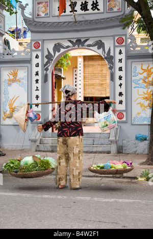 Vietnam Hanoi entrée pagode Banque D'Images