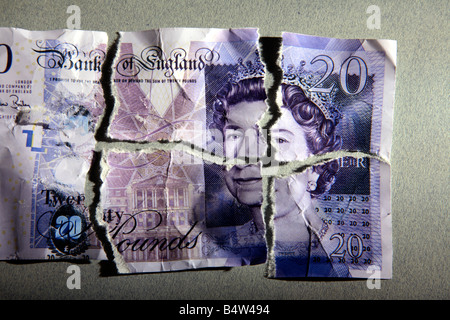 20 € déchiré banque britannique note. Banque D'Images