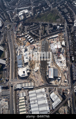 Vue aérienne au sud de Shepherd s Bush Common Blanc Développement Ville Westfield Construction Site Wood Lane West Cross Vélo Londres Banque D'Images