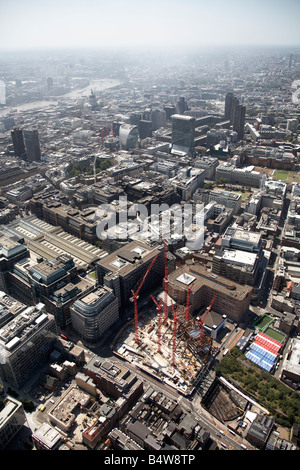 Vue aérienne au sud-ouest de la gare de Liverpool Street Broadgate Tower Construction Site Tamise Ville de London EC2 EC1 EC4 Fra Banque D'Images