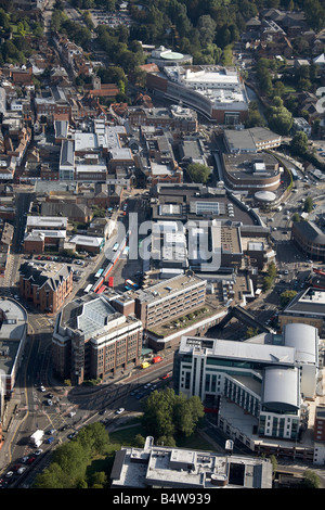 Vue aérienne du sud de Guildford Town Centre Commercial dans la rue Onslow Road North Street Guildford Surrey GU1 England UK Banque D'Images