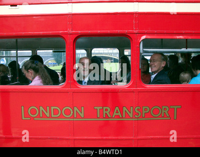 Routemaster bus fête de mariage Banque D'Images