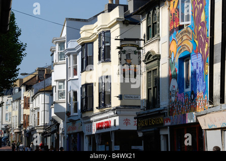 Trafalgar Street dans le quartier de North Laine, de Brighton, East Sussex, Angleterre Banque D'Images