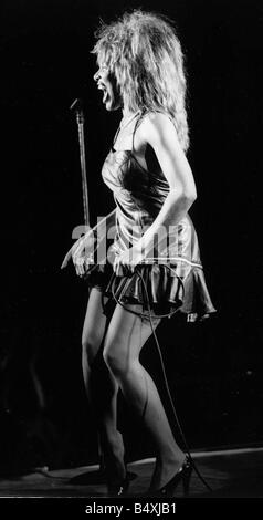 La chanteuse Tina Turner en concert 1987 Banque D'Images