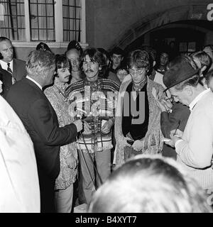 Le groupe pop Beatles Août 1967 John Lennon Ringo Starr et George Harrison à Bangor Banque D'Images