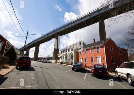 Le Chesapeake Country Scenic Byway Route 213 towers plus de boutiques sur la rue Charles dans la ville de Chesapeake, Maryland Banque D'Images