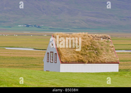 Gazon modernes maisons à Glaumbaer , l'Islande. Banque D'Images