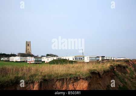 Camping site sur la falaise à Happisburgh, Norfolk, Royaume-Uni. Banque D'Images