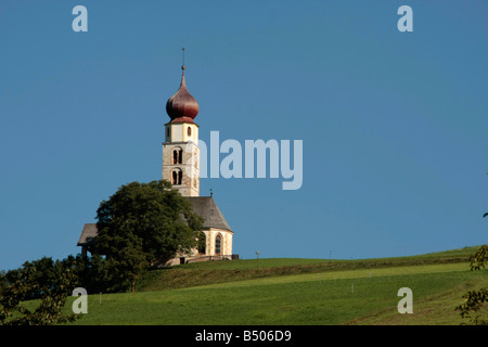 L'église St Valentin à Siusi allo Sciliar Alto Adige Italie Tyrol du Sud Banque D'Images