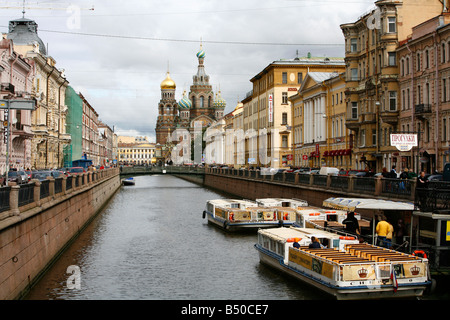 Août 2008 - le canal Griboedova et l'Église sur le sang St Petersburg Russia Banque D'Images