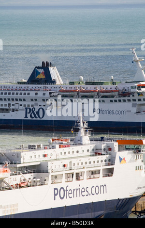 Traversée en ferry du Port de Douvres Banque D'Images