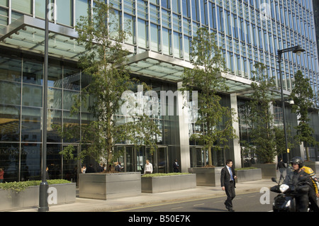 Lehman Brothers Building sur la rue Bank Canary Wharf Londres pendant la crise du crédit Banque D'Images