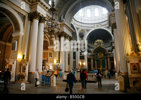 Août 2008 - l'intérieur de la Monastère Alexandre Nevsky St Petersburg Russia Banque D'Images