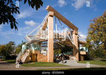 Serpentine Gallery pavilion 2008 Frank Gehry concepteur des jardins de Kensington le parc royal London England uk go Banque D'Images