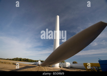 Wind turbine prêt à être assemblés Banque D'Images