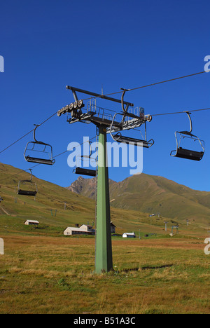 La saison des télésièges dans le Passo del Tonale Italie Banque D'Images