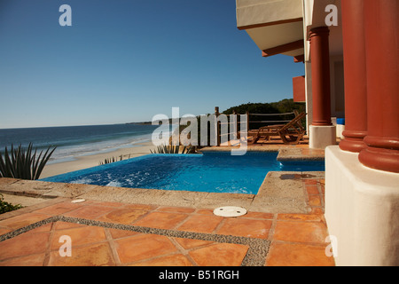 Piscine de l'hôtel de plage, Hôtel Fairmont Rancho Banderas, Bahia de Banderas, Nayarit, Mexique Banque D'Images