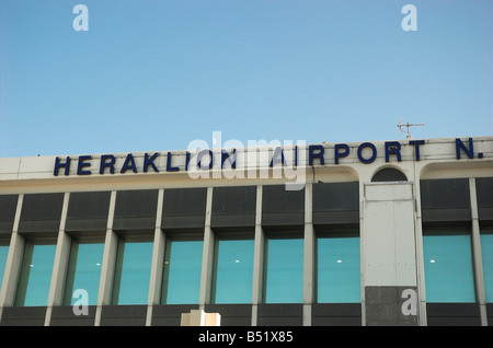 L'aéroport d'Héraklion signeront à l'édifice de l'aéroport Septembre 2008 Banque D'Images