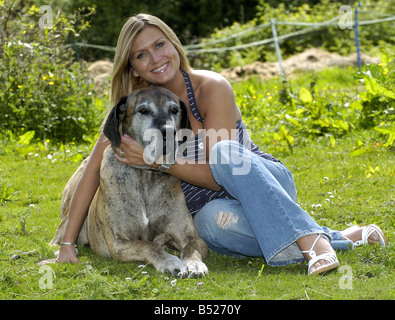 Heartbeat star Tricia Penrose à Cheshire Juin 2006 Banque D'Images