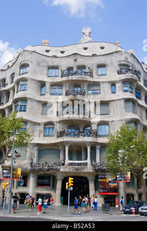 Travaux de la Casa Mila célèbre architecte Antoni Gaudi, Barcelone, Catalogne, Espagne Banque D'Images