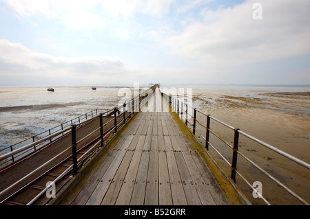 La plus longue jetée du monde à Southend on Sea Banque D'Images